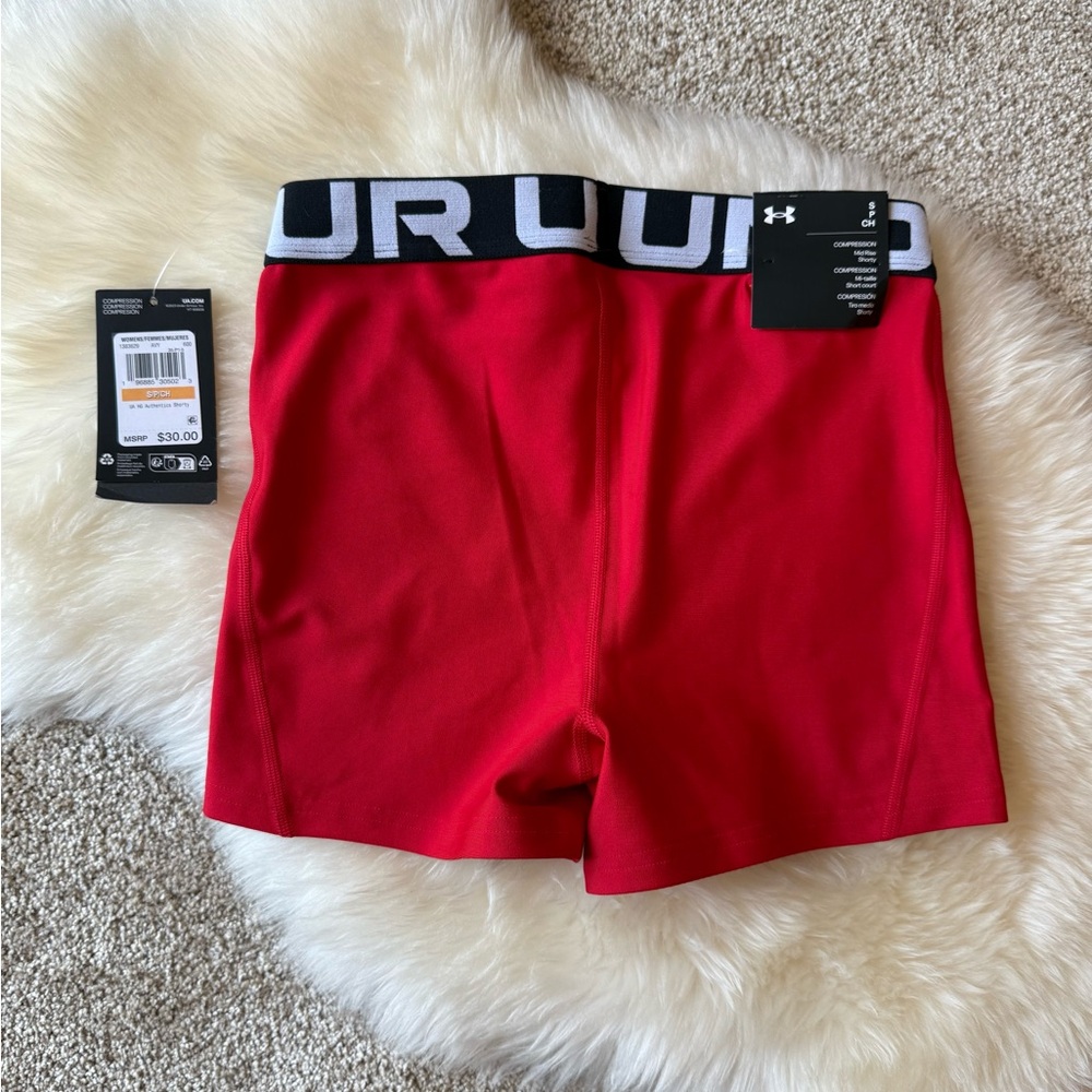 Under Armour Red Compression Shorts - Picture 3 of 3